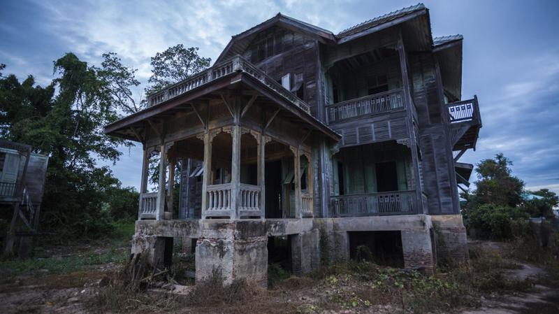 Najlepsze filmy horrory online, które przyprawią cię o dreszcze