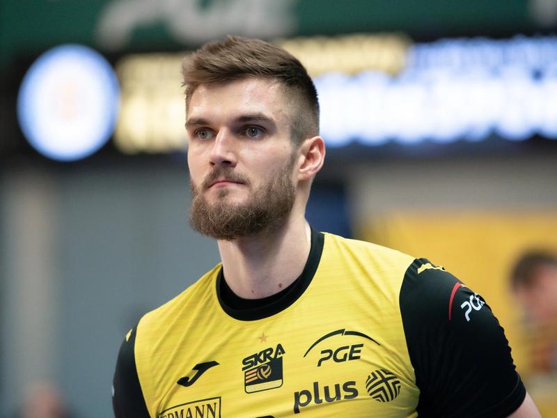 Karol Kłos: Fascynująca podróż przez świat filmu i teatru