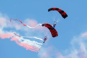 Magia w niebie: odkryj dwa niezwykłe filmy o tym samym tytule