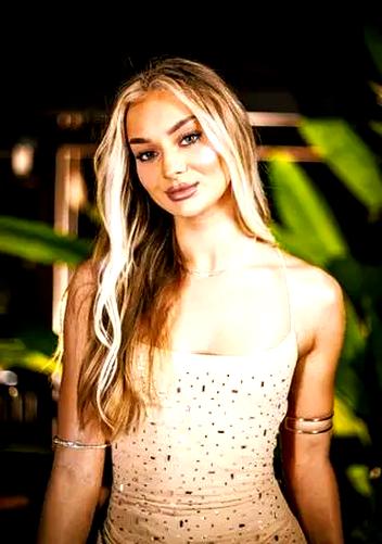 Relacje między postaciami